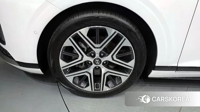 Hyundai Grandeur (GN7) id 3347678 из Кореи 15