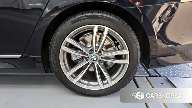 BMW 7 Series (G11) id 3139998 из Кореи 15