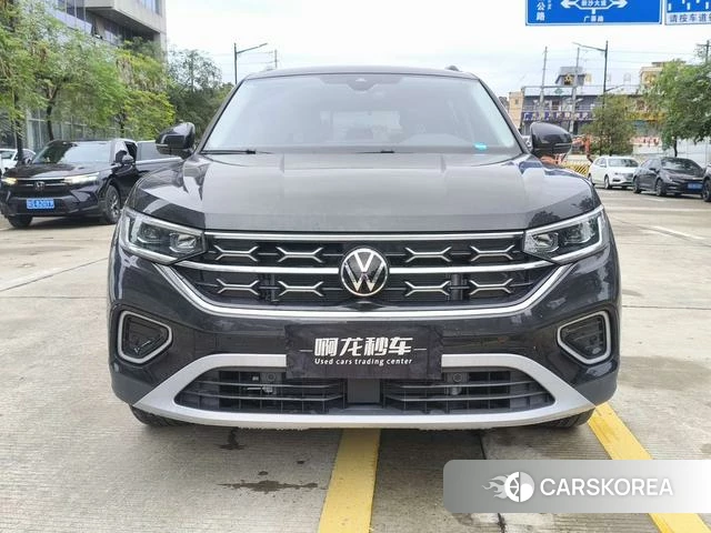 Volkswagen Tanyue 2024 Темно-серый из Китая, фото 5