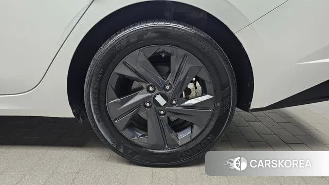 Hyundai Avante Hybrid (CN7) id 3395156 из Кореи 15