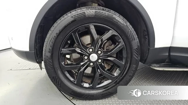 Land Rover Discovery 5 id 3029389 из Кореи 15