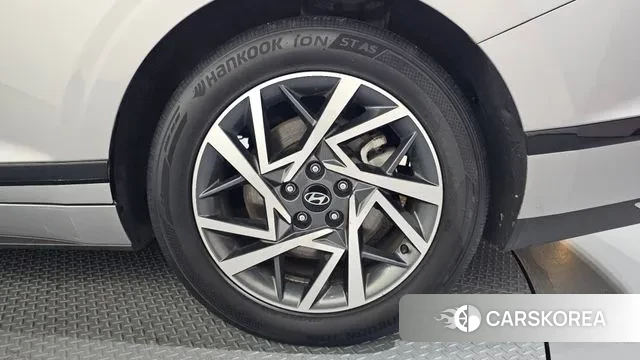 Hyundai Grandeur (GN7) id 3659464 из Кореи 15