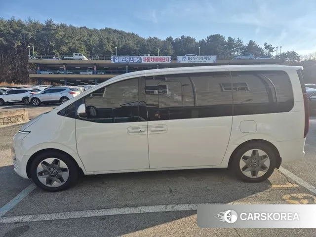 Hyundai Staria id 3625705 из Кореи 13