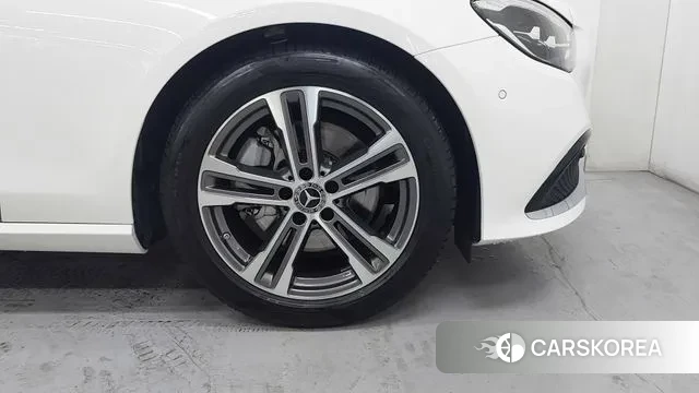 Mercedes-Benz E-Class W213 id 3739732 из Кореи 15