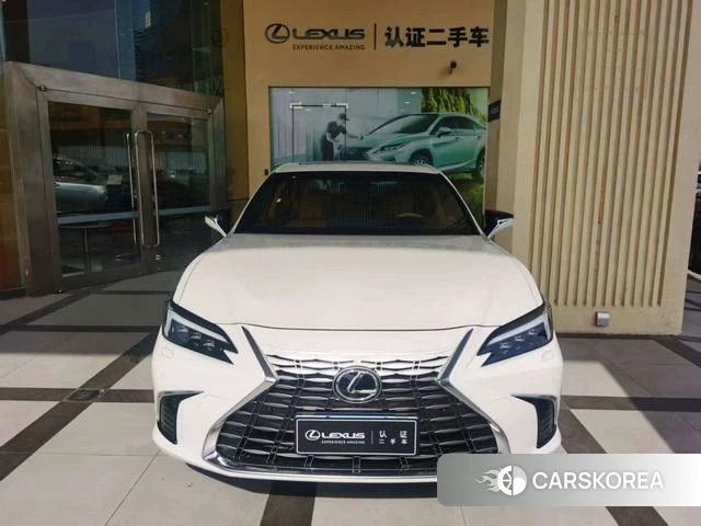 Lexus ES 2025 Белый из Китая, фото 6
