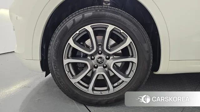 Maserati Levante id 3550558 из Кореи 15