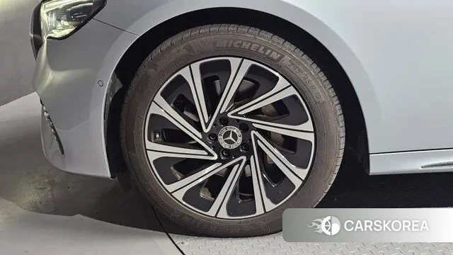 Mercedes-Benz E-Class W214 id 3036443 из Кореи 15