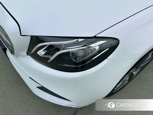 Mercedes-Benz E-class id 4241740 из Китая 15