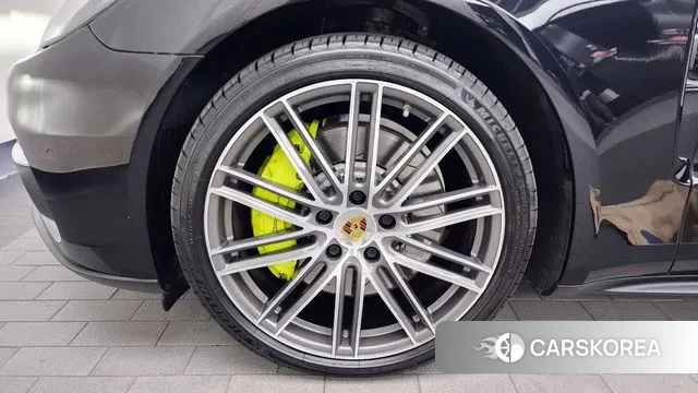 Porsche Panamera (971) id 3308045 из Кореи 15