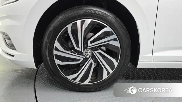 Volkswagen 7th Generation of Jetta id 4282856 из Кореи 25