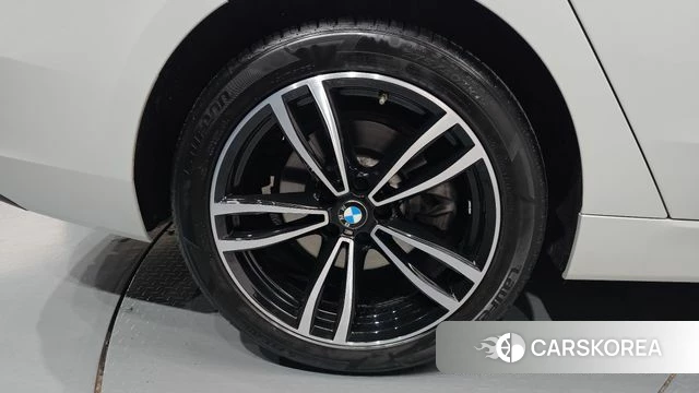 BMW 6 Series GT (G32) id 4281505 из Кореи 31