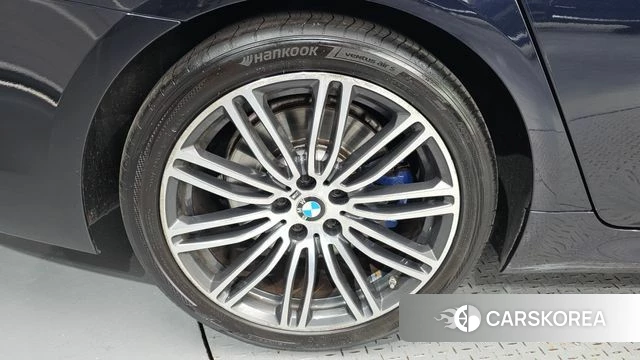 BMW 5 Series (G30) id 4525572 из Кореи 15