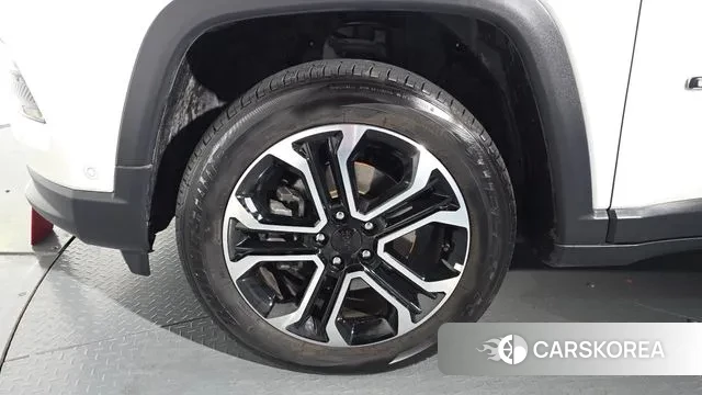 Jeep Compass 2nd Generation id 3032011 из Кореи 15