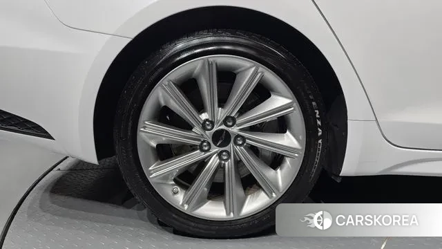 Genesis The New G70 id 3042818 из Кореи 15