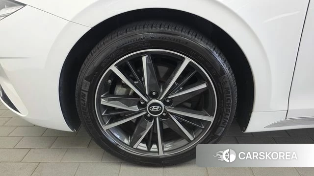 Hyundai The New Grandeur IG id 4518928 из Кореи 29