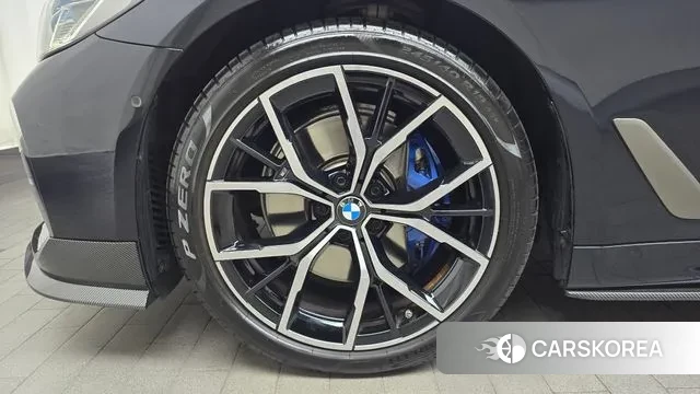 BMW 5 Series (G30) id 3416012 из Кореи 15