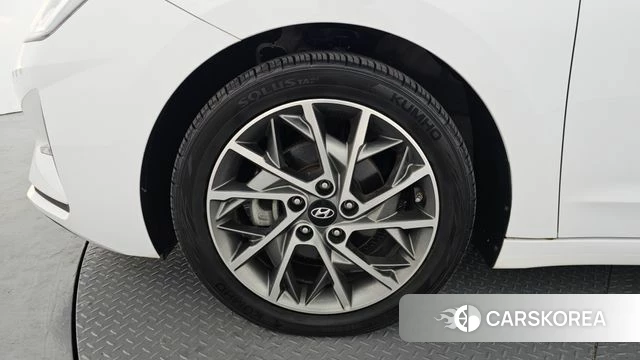 Hyundai The New Avante AD id 3879688 из Кореи 15