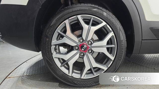 Kia Seltos id 4423755 из Кореи 25