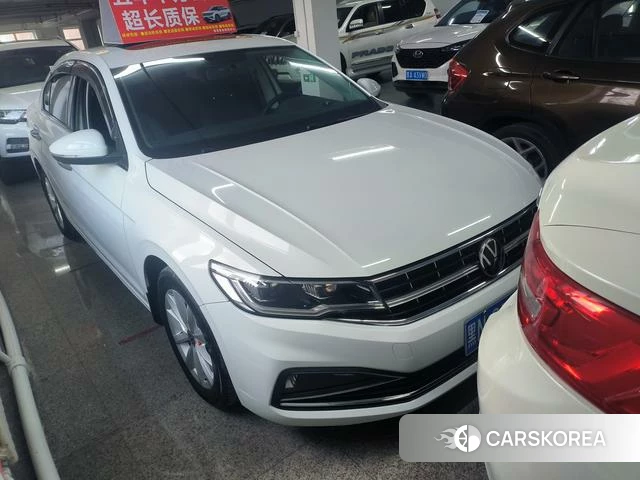Volkswagen Bora 2021 Белый из Китая, фото 5