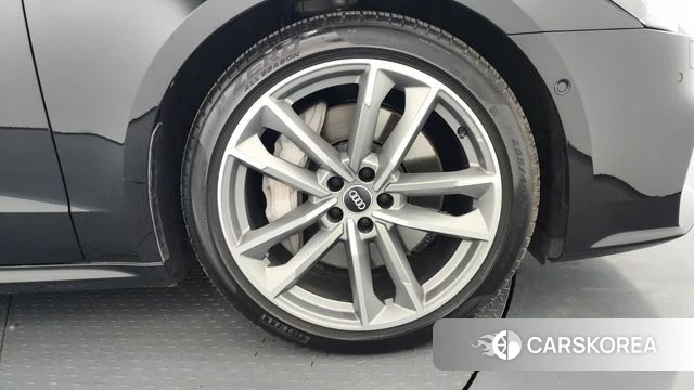 Audi A7 (4K) id 3853018 из Кореи 15