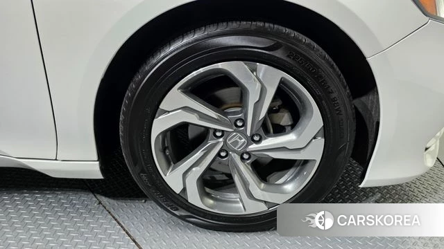 Honda Accord 10th Generation id 4416965 из Кореи 29