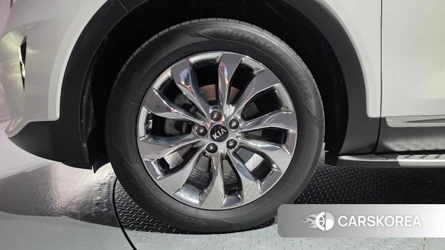 Kia The New Sorento id 4755467 из Кореи 25