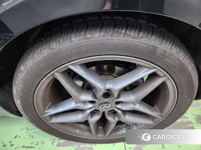 Infiniti Q30 id 3065980 из Кореи 15