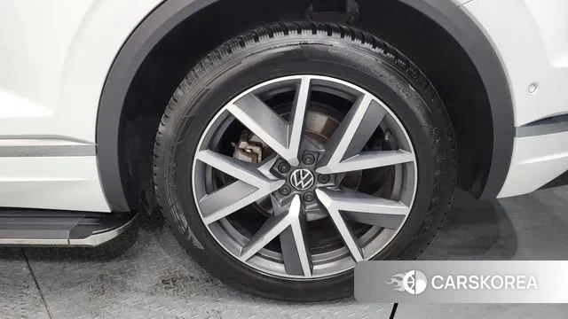 Volkswagen Touareg 3rd generation id 3646267 из Кореи 15