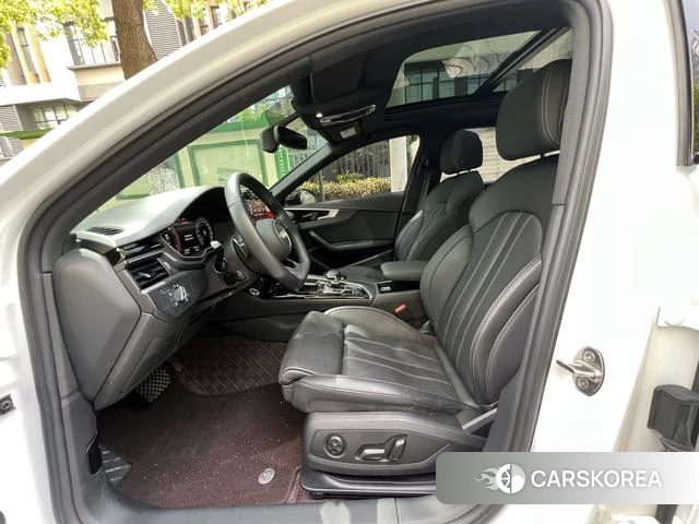 Audi A4L id 4272635 из Китая 24