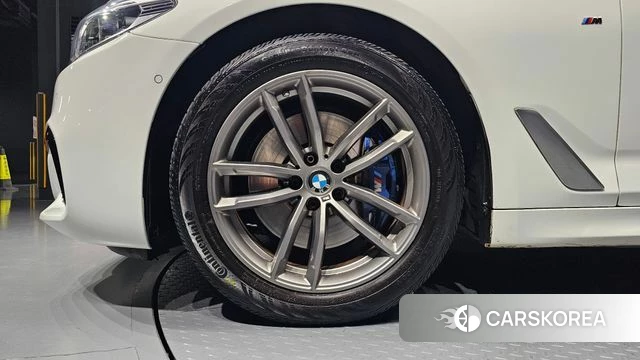 BMW 5 Series (G30) id 3834994 из Кореи 15