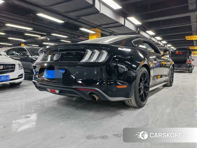 Ford Mustang 2021 Черный из Китая, фото 5