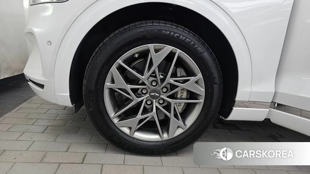 Genesis GV70 id 4505848 из Кореи 32