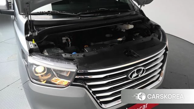 Hyundai The New Grand Starex id 4197172 из Кореи 26