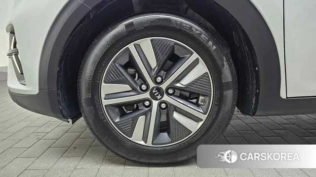 Kia The New Niro id 3794926 из Кореи 15