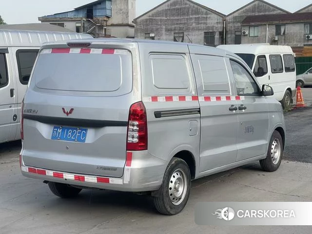 Wuling Automobile Wuling Hongguang V id 4238625 из Китая 9