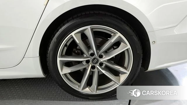 Audi A7 (4K) id 3866568 из Кореи 15