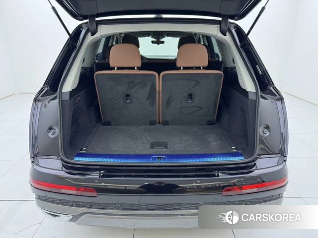 Audi Q7 id 4258723 из Китая 26