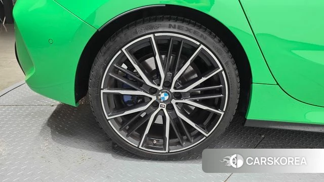 BMW 1 Series (F40) id 4572728 из Кореи 30