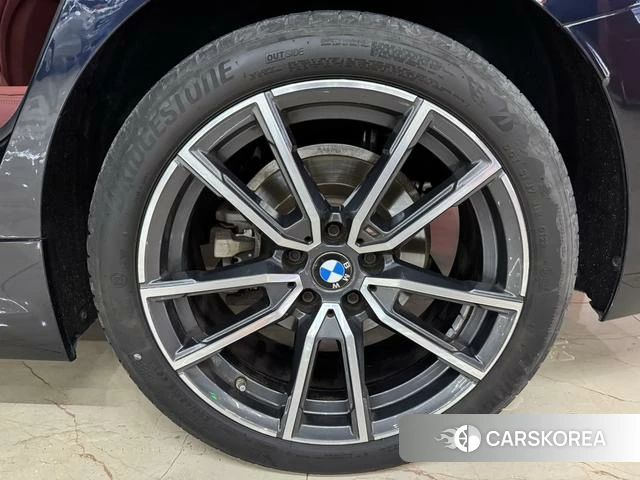 BMW 3 series id 4348347 из Китая 20