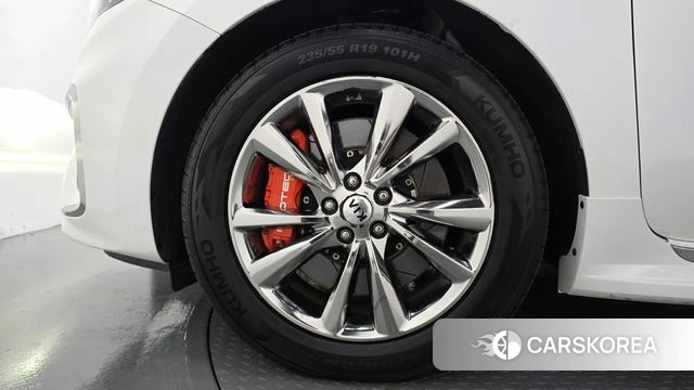Kia The New Carnival id 4895238 из Кореи 15