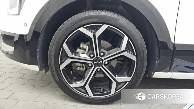 Kia Di Ol Nu Niro id 4656840 из Кореи 28