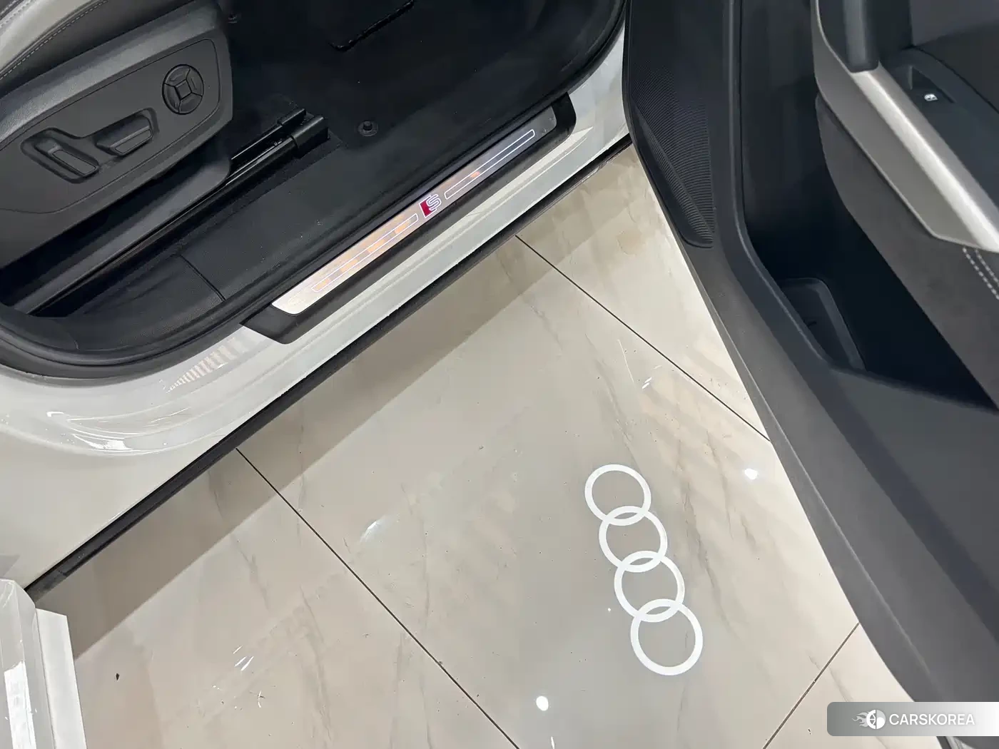 Audi Q3 id 4589310 из Китая 18