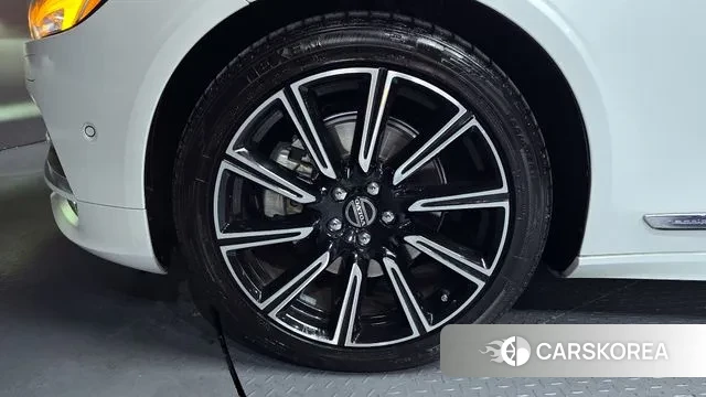 Volvo S90 id 3484697 из Кореи 15