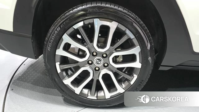 Ssangyong Torres id 4186500 из Кореи 30