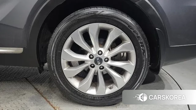 Kia The New Sorento id 3599068 из Кореи 15