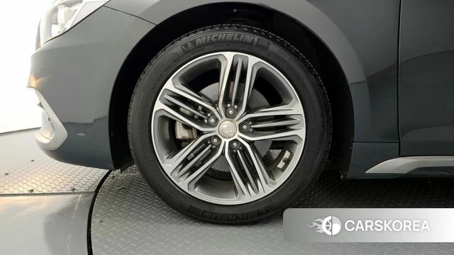 Hyundai Grandeur IG id 4310880 из Кореи 15