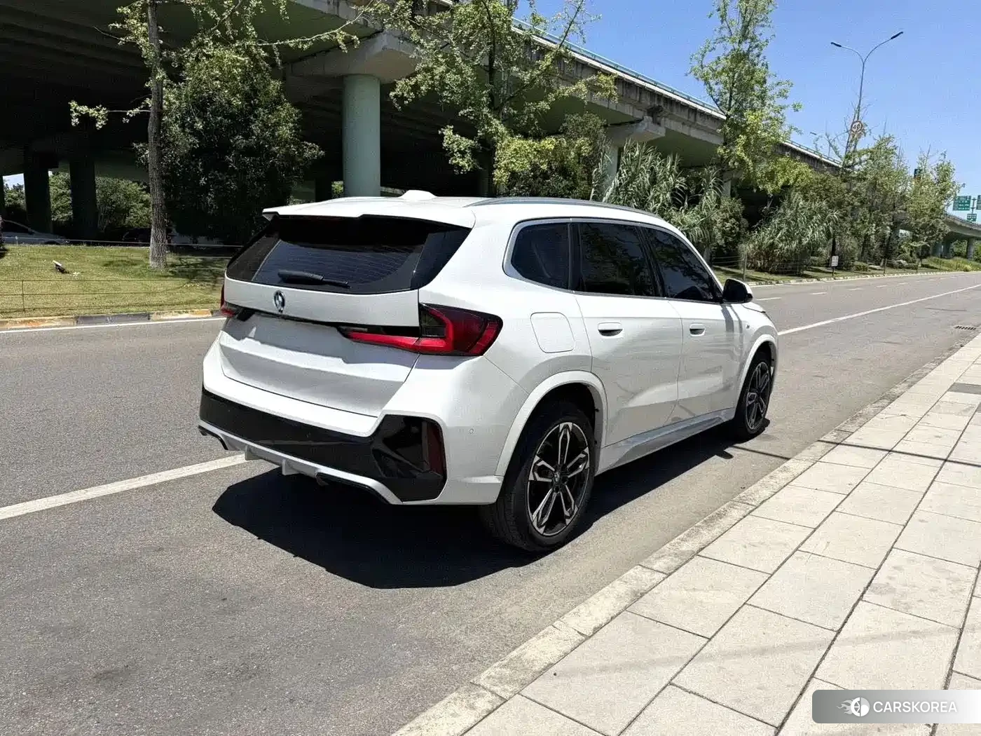 BMW X1 2024 Белый из Китая, фото 5