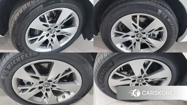 Genesis GV70 id 3252903 из Кореи 15