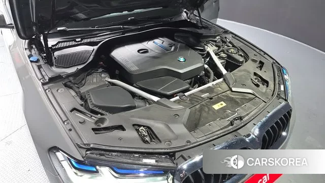 BMW 5 Series (G30) id 3615359 из Кореи 15