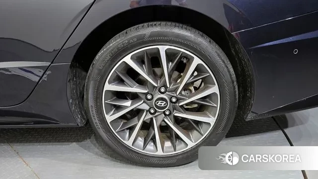 Hyundai Sonata (DN8) id 3128844 из Кореи 15